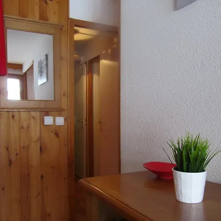 Le Skisun - Massif Et Parc National Des Ecrins - Puy Saint Vincent 1800 Apartment *